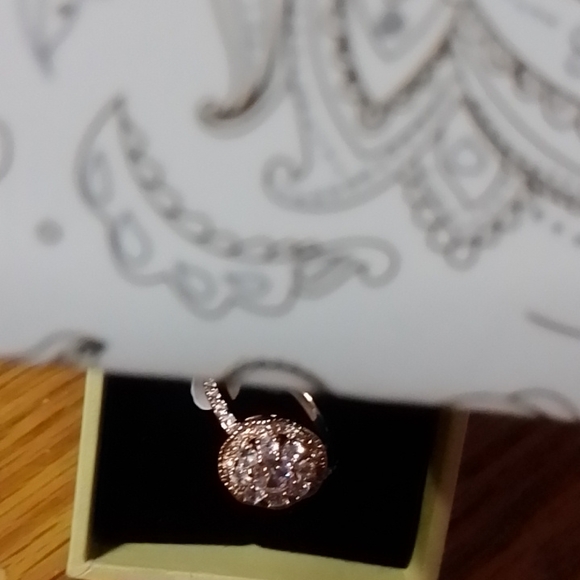 Ring - Picture 4 of 4